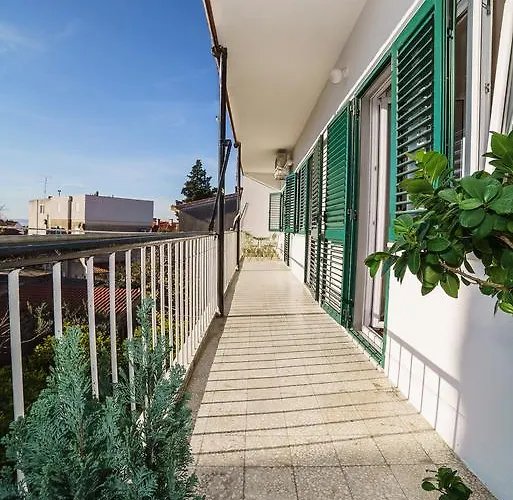 Lägenhet Alithia