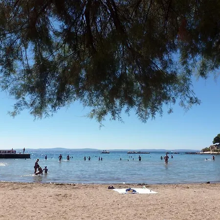 Alithia Apartament *